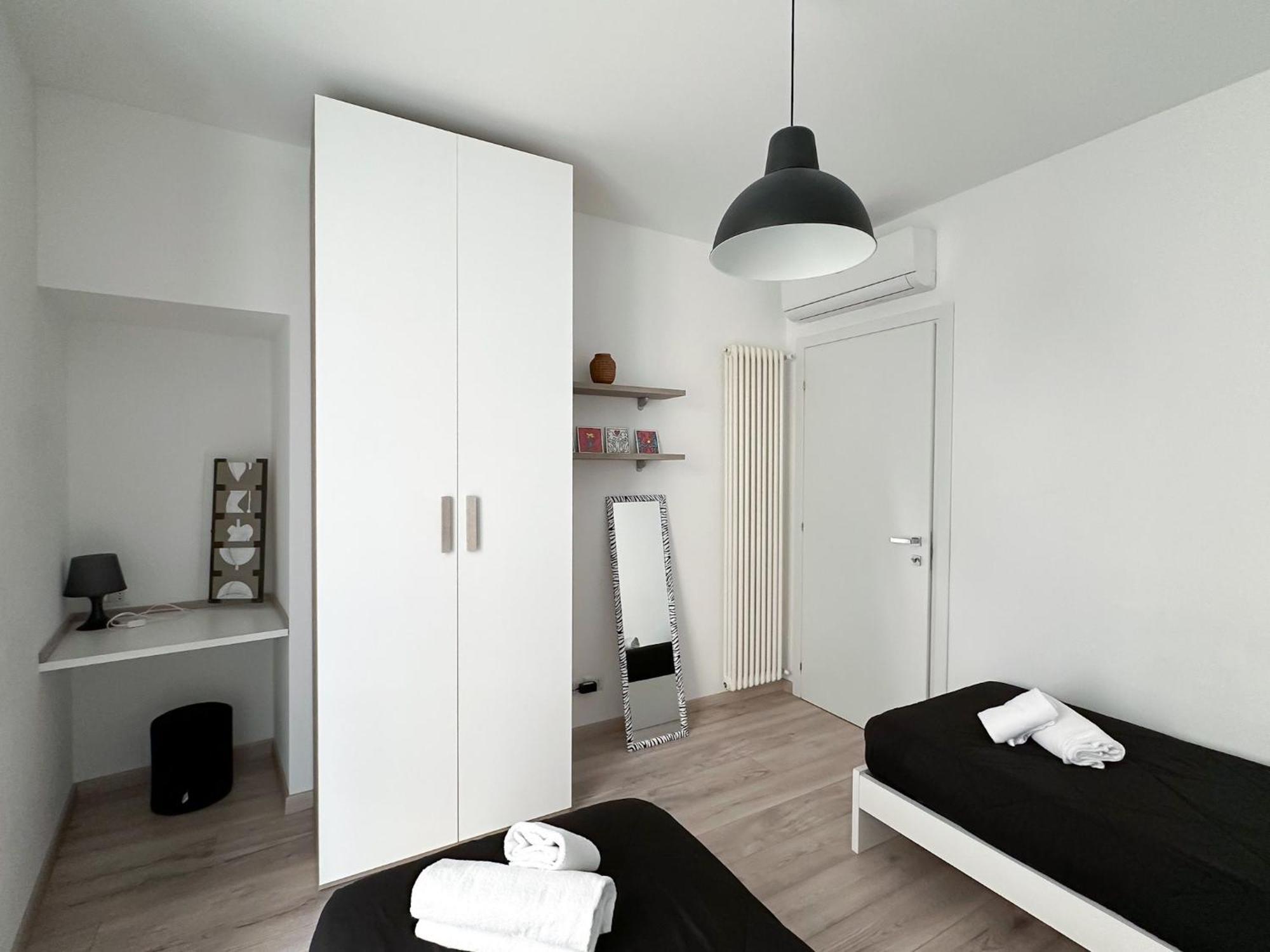 Ca Belverz Center Town Apartment เบลลาโจ ภายนอก รูปภาพ