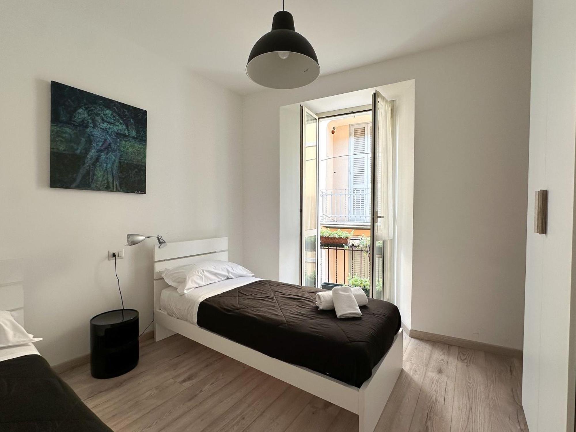 Ca Belverz Center Town Apartment เบลลาโจ ภายนอก รูปภาพ