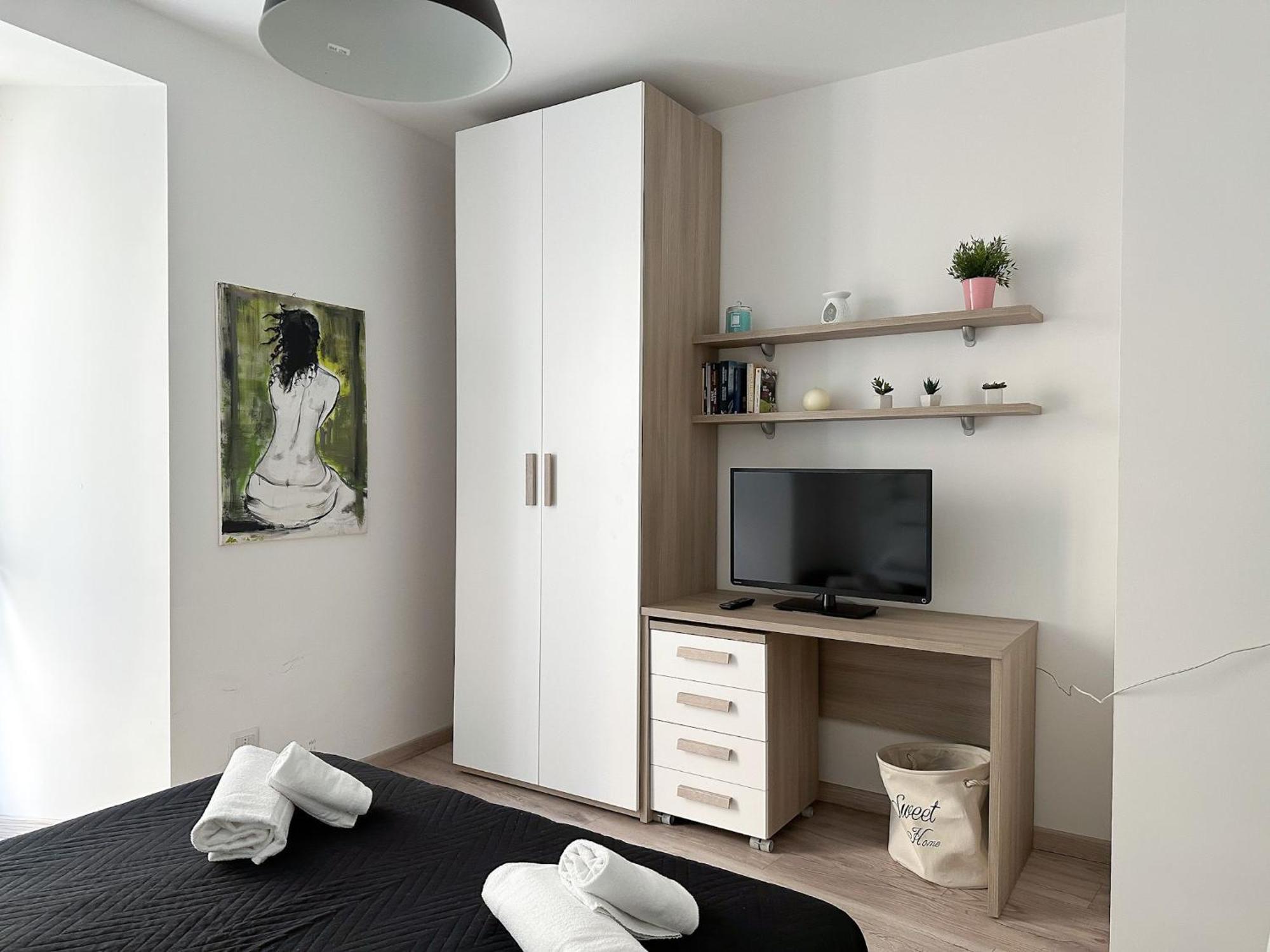 Ca Belverz Center Town Apartment เบลลาโจ ภายนอก รูปภาพ